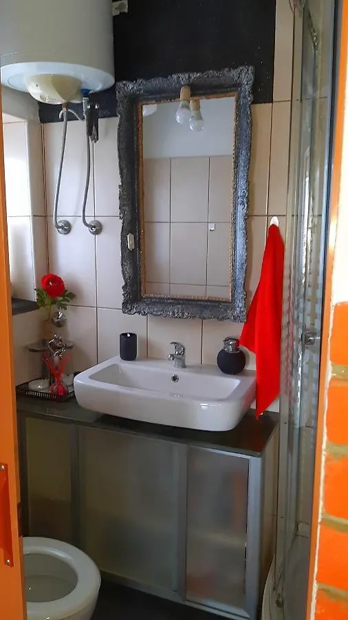 Studio Apartman T And T Croatia